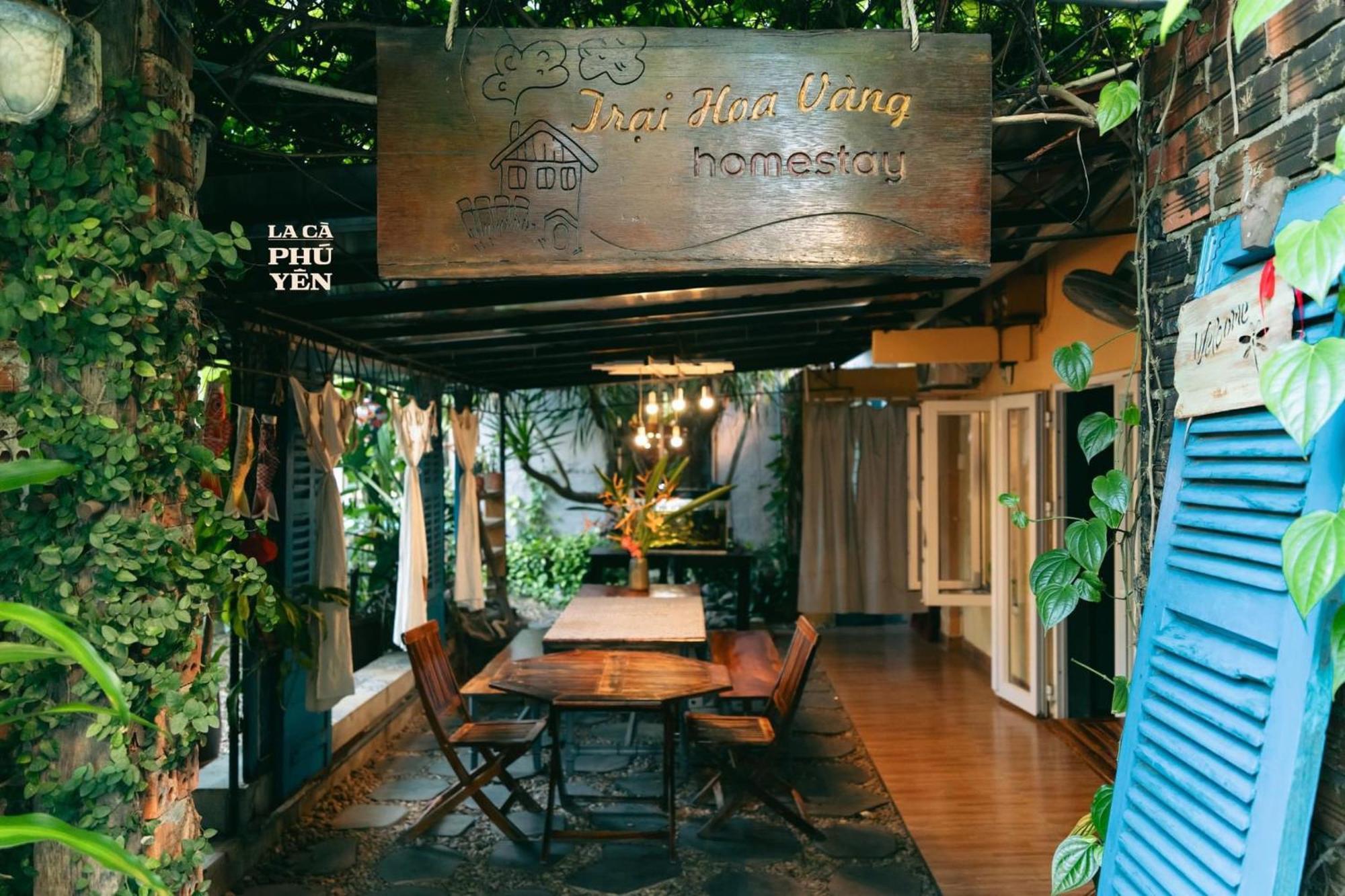 Yellow Farm Homestay Dong Tac Esterno foto
